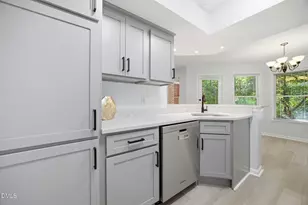 103 Marbury Ct, Cary, NC 27513 - Photo 3
