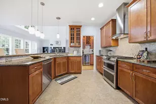 301 Cricketfield Ln, Cary, NC 27518 - Photo 9