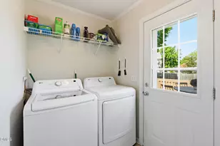 8 Byerly Ct, Durham, NC 27713 - Photo 15