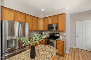 4 Beaver Creek Ln, Durham, NC 27703 - Photo 15