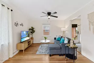 605 Cecil St, Durham, NC 27707 - Photo 7