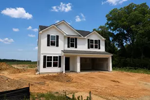 207 Baxley Dr, Dunn, NC 28334 - Photo 1