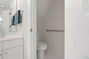 2704 Dray Ct, Raleigh, NC 27613 - Photo 37