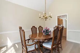 2704 Dray Ct, Raleigh, NC 27613 - Photo 9