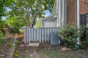 118 Clancy Cir, Cary, NC 27511 - Photo 21
