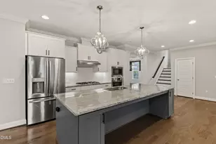 7421 Stonehenge Farm Ln, Raleigh, NC 27613 - Photo 9