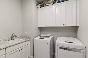 7421 Stonehenge Farm Ln, Raleigh, NC 27613 - Photo 29