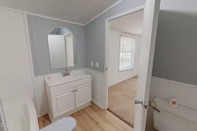 32 Everett Avenue, Roxboro, NC 27574 - Photo 15