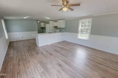 32 Everett Avenue, Roxboro, NC 27574 - Photo 7