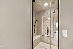 319 Circle Park Pl, Chapel Hill, NC 27517 - Photo 47