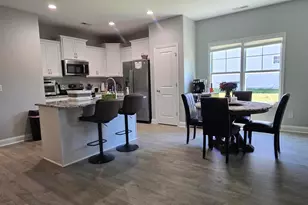 110 Toppin Ct, Sanford, NC 27332 - Photo 5