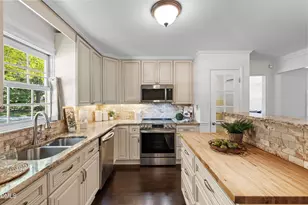 429 Warren Ave, Cary, NC 27511 - Photo 21