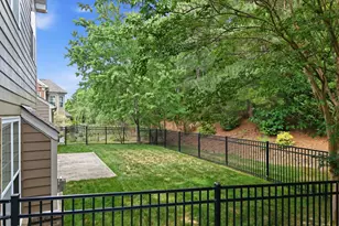 102 Alliance Circle W, Cary, NC 27519 - Photo 9