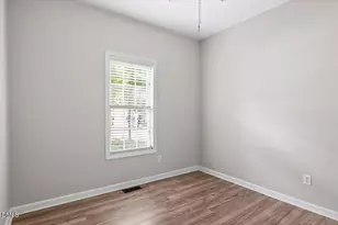 508 Senterwood Ct, Fuquay-Varina, NC 27526 - Photo 15