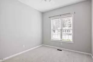 508 Senterwood Ct, Fuquay-Varina, NC 27526 - Photo 17