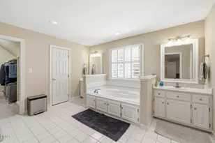 301 Lake Hogan Farm Rd, Chapel Hill, NC 27516 - Photo 25