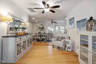 5520 Newberry Dr, Raleigh, NC 27609 - Photo 9