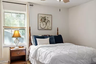 5520 Newberry Drive, Raleigh, NC 27609 - Photo 23