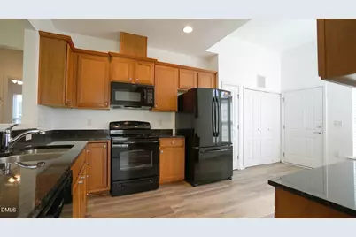 542 Tomkins Loop, Cary, NC 27519 - Photo 13