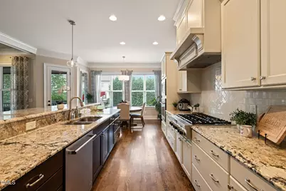 113 Hardy Oaks Way, Holly Springs, NC 27540 - Photo 5