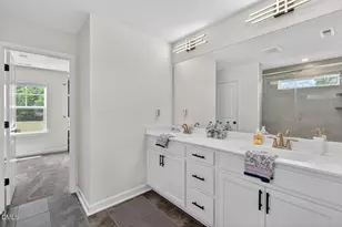 21 E Odell Ln, Zebulon, NC 27597 - Photo 15