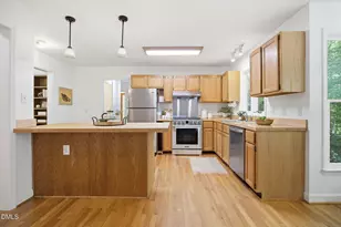 720 Creekstone Dr, Chapel Hill, NC 27516 - Photo 9