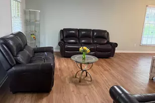 1920 White Plains Rd, Chapel Hill, NC 27517 - Photo 15
