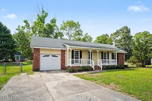 2804 Empire Ct, Fayetteville, NC 28306 - Photo 9