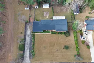 1104 Oldham Lake Rd, Sanford, NC 27330 - Photo 5