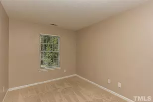 9128 Colony Village Ln, Raleigh, NC 27617 - Photo 11