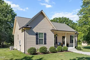 304 E Mason St, Franklinton, NC 27525 - Photo 5