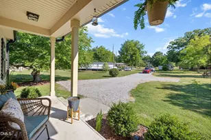 304 E Mason St, Franklinton, NC 27525 - Photo 7