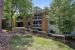 1008 Sandlin Pl, Raleigh, NC 27606 - Photo 27