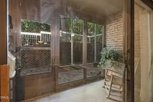 1008 Sandlin Pl, Raleigh, NC 27606 - Photo 23