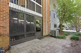 1008 Sandlin Pl, Raleigh, NC 27606 - Photo 25