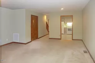 206 Cedarwood Ln, Carrboro, NC 27510 - Photo 3
