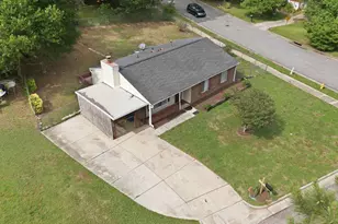 3909 Old Creek Ct, Raleigh, NC 27604 - Photo 3