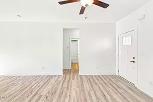 606 E Granville St, Dunn, NC 28334 - Photo 9
