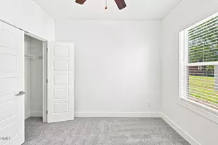 606 E Granville St, Dunn, NC 28334 - Photo 25