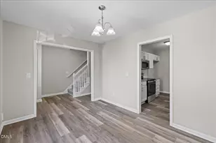 4721 Tanglewood Oaks St, Raleigh, NC 27610 - Photo 11