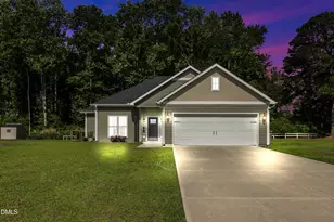 830 Bright Leaf Rd, Kinston, NC 28504 - Photo 1