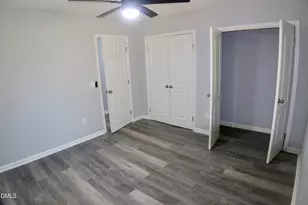 331 Cross Creek St, Fayetteville, NC 28301 - Photo 15