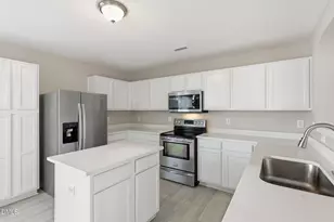 67 Valleyfield Dr, Clayton, NC 27527 - Photo 5
