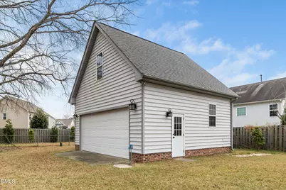 609 W Academy Street, Fuquay-Varina, NC 27526 - Photo 19