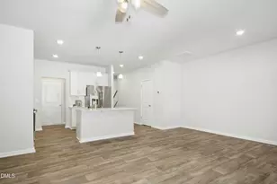 185 N Enterprise Dr, Clayton, NC 27520 - Photo 9