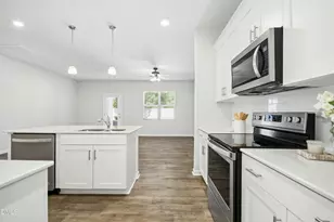 185 N Enterprise Dr, Clayton, NC 27520 - Photo 13