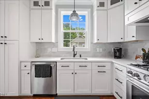 2931 Chapel Hill Rd, Durham, NC 27707 - Photo 13