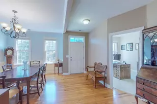 401 Waverly Hills Dr, Cary, NC 27519 - Photo 3