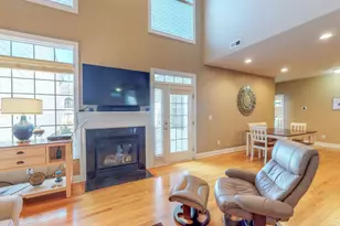401 Waverly Hills Dr, Cary, NC 27519 - Photo 15