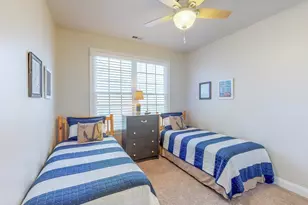 401 Waverly Hills Dr, Cary, NC 27519 - Photo 17